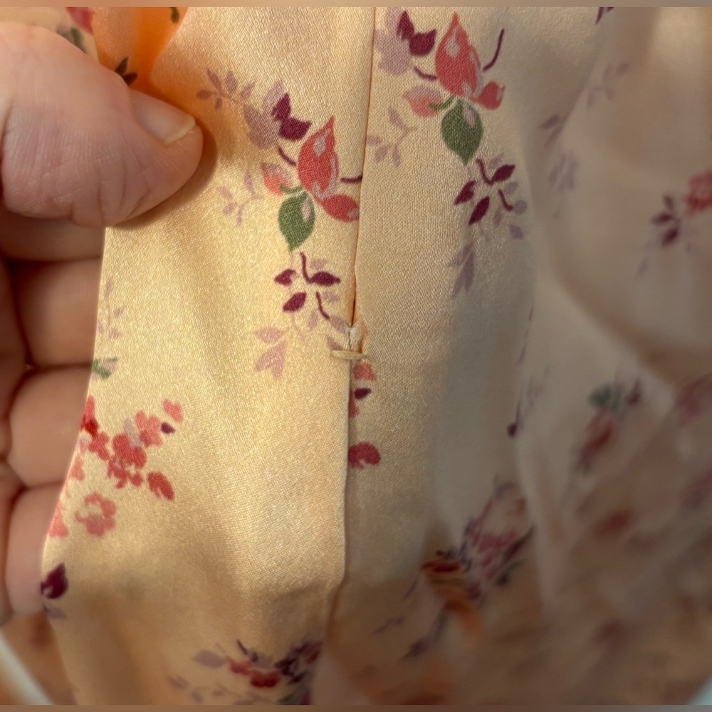 Reformation 100% Silk Peach Floral Midi Dress with Lace Collar - Picture 5 of 8